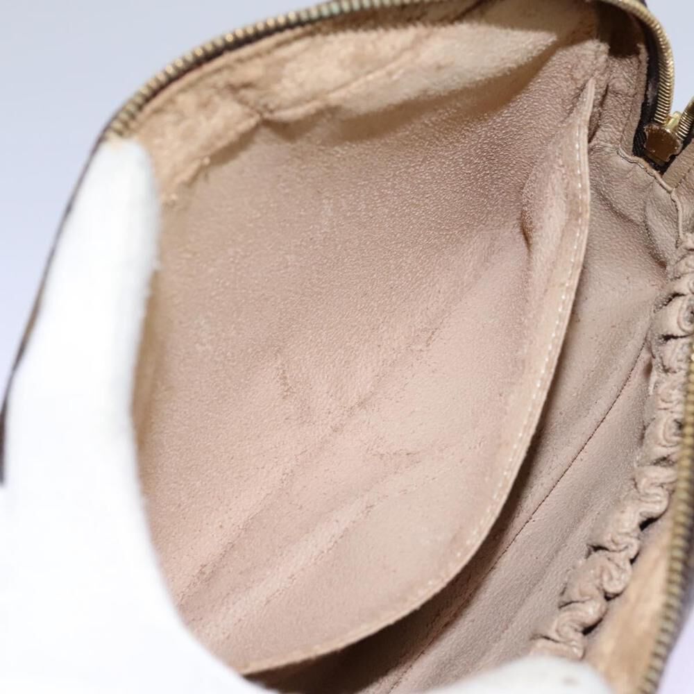 Louis Vuitton Trousse Toilette