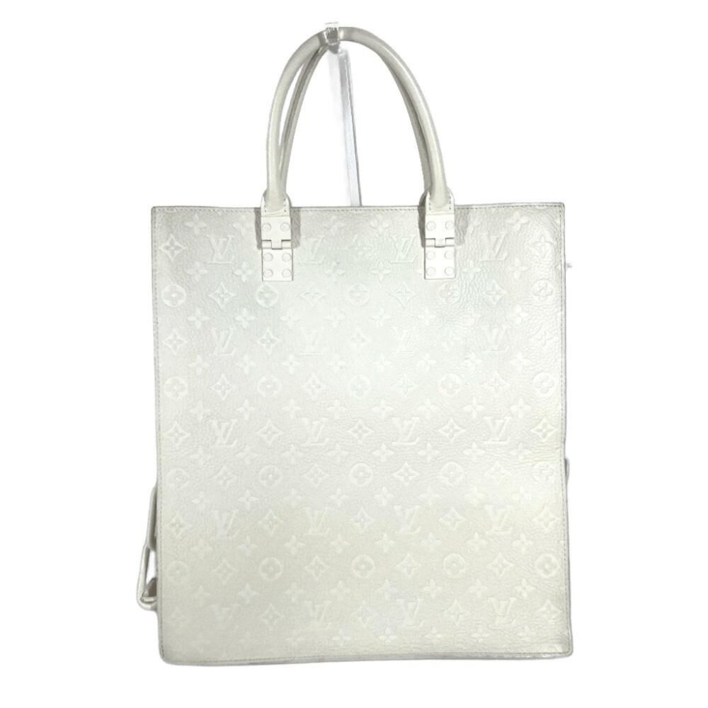 Louis Vuitton Tote