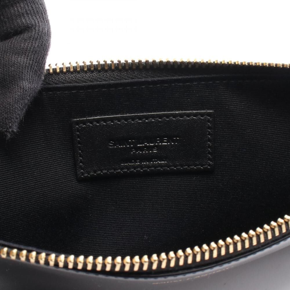 Yves Saint Laurent Clutch
