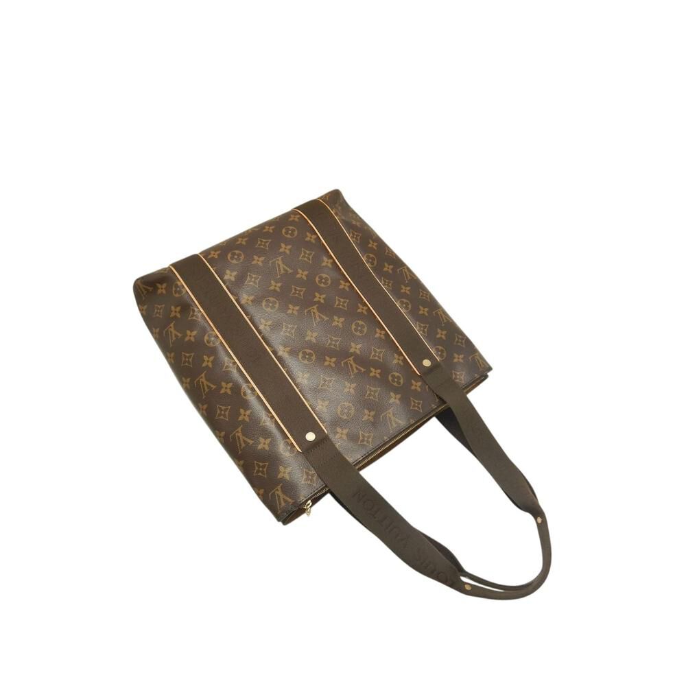 Louis Vuitton Beaubourg