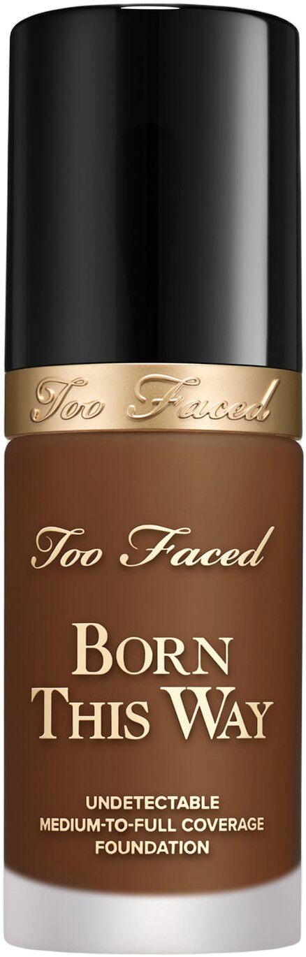 Born This Way Natural Finish Foundation medelh&ouml;g till h&ouml;g t&auml;ckning