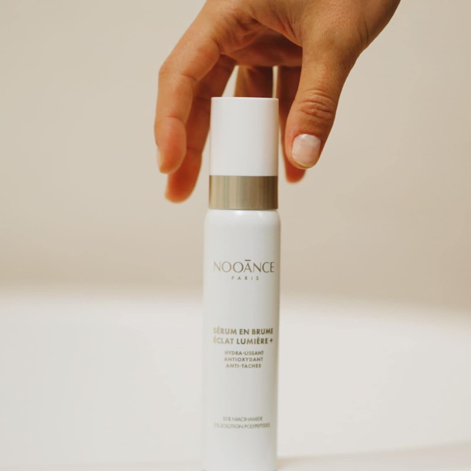 Serum Mist Ultra Radiance + - Antioxidant serum f&ouml;r lyster och LED-boo