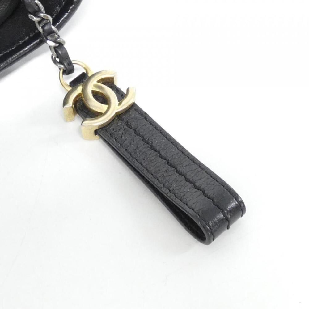 Chanel Shoulder Bag
