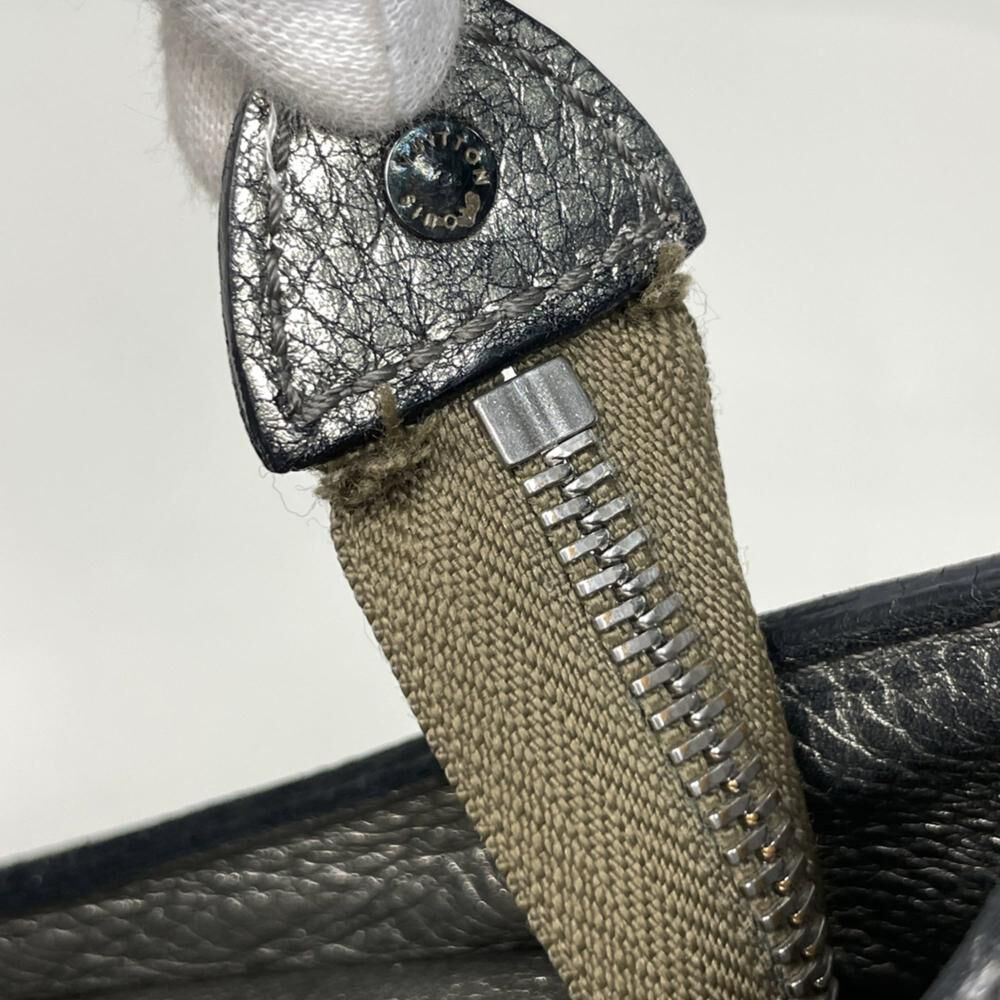 Louis Vuitton Mahina