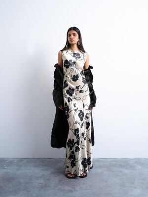 TSMAUREEN SL ROUND NECK MIDI DRESS