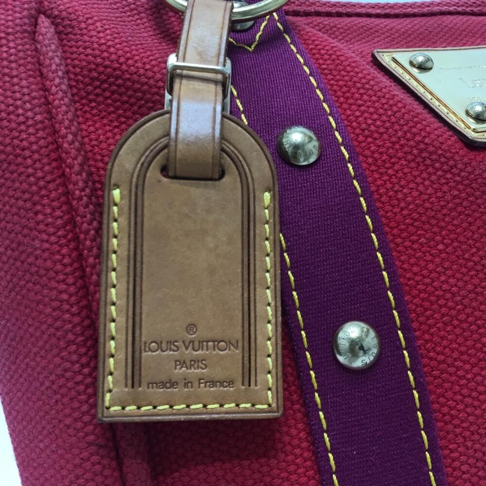 Louis Vuitton Antigua