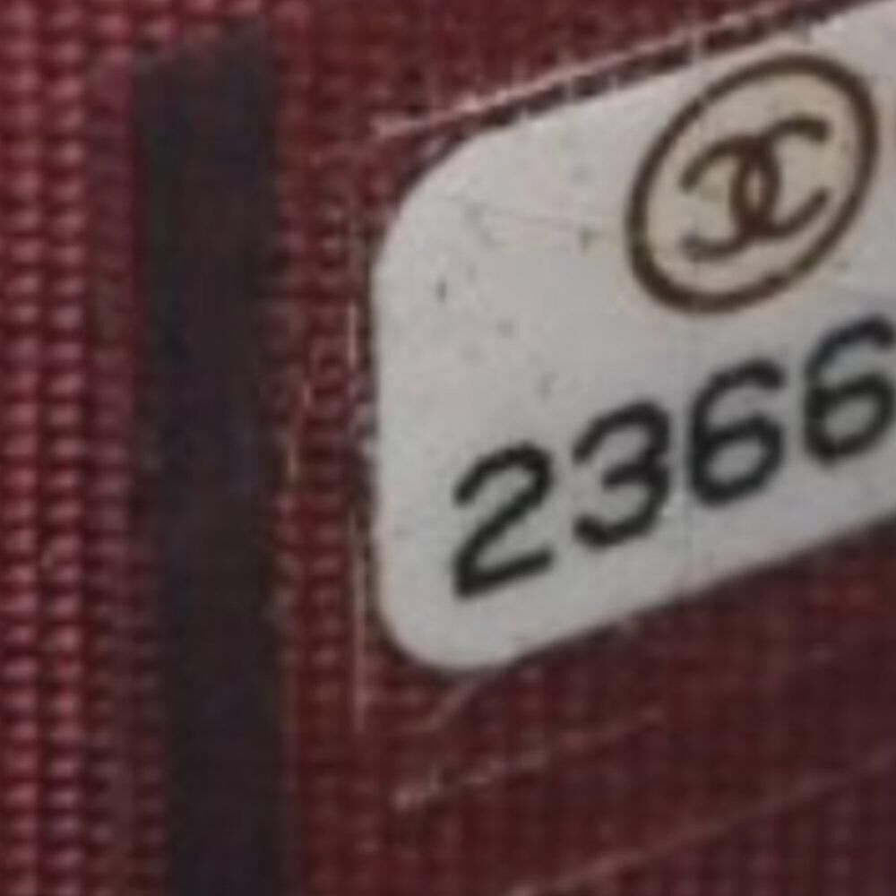 Chanel Wallet On Chain