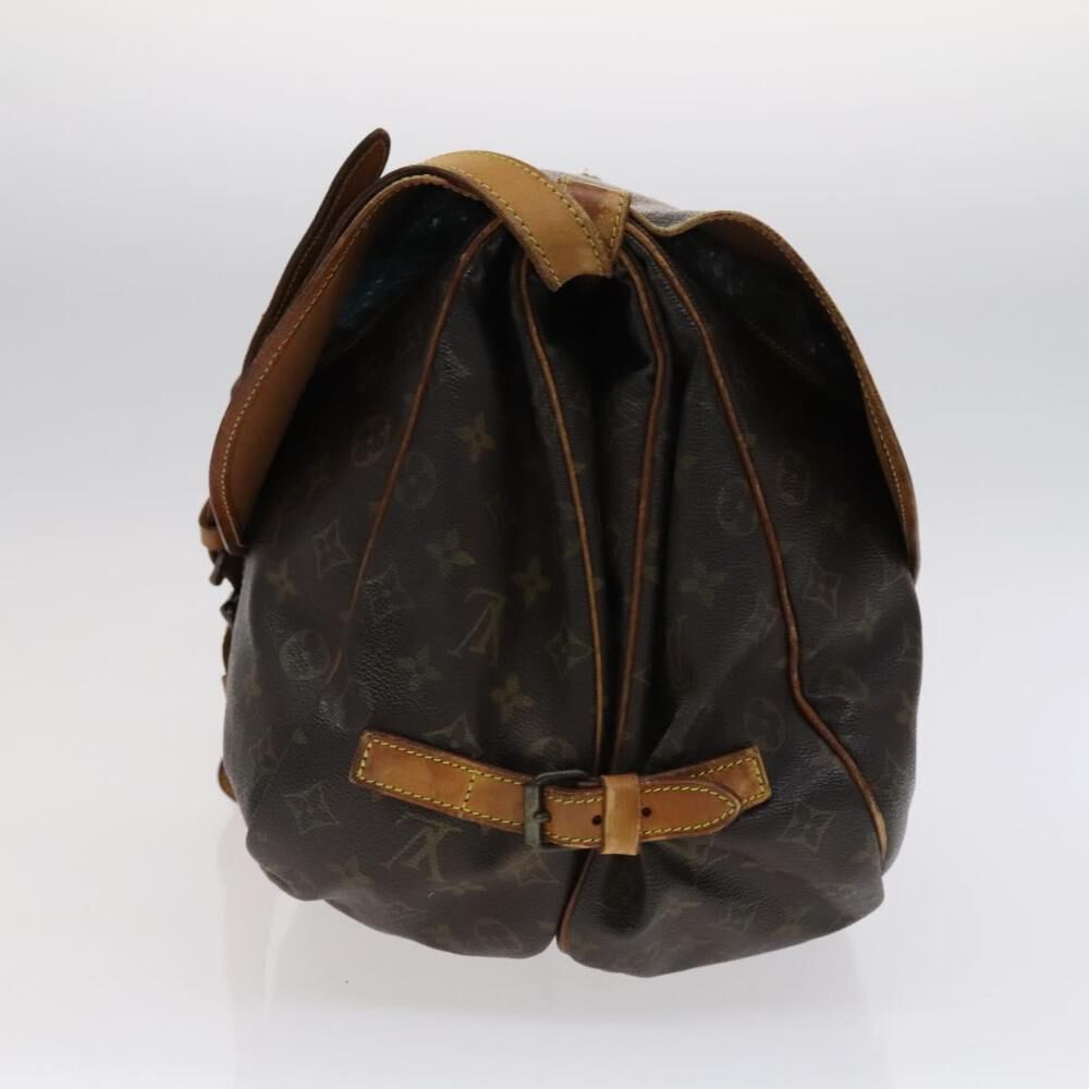 Louis Vuitton Saumur