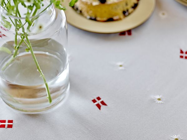 Duk 140 x 270 cm Tillykke