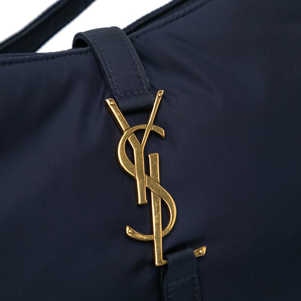 Yves Saint Laurent Shoulder Bag