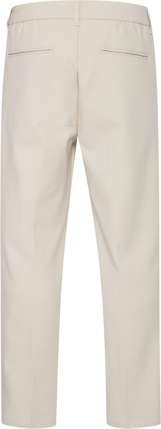 CFMARC performance pants with pleat