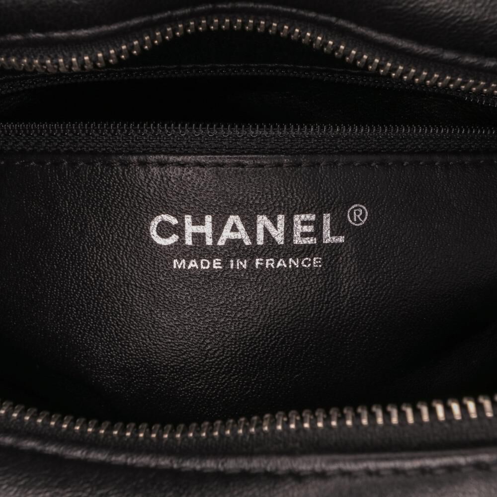 Chanel Shoulder Bag