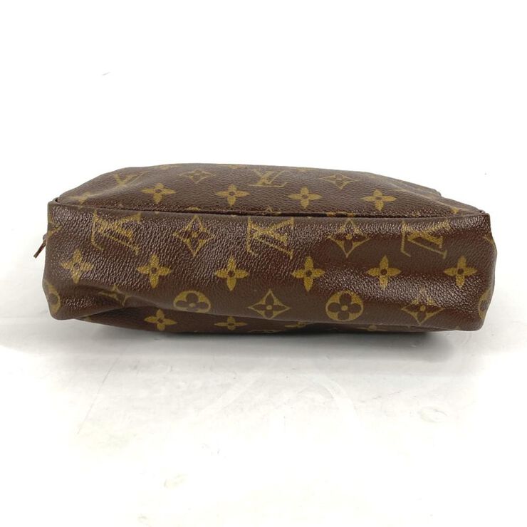 Louis Vuitton Pouch