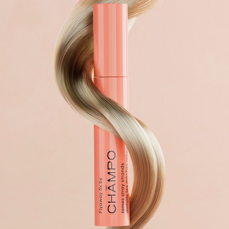 Flyaway fix - styling av ostyrigt hår