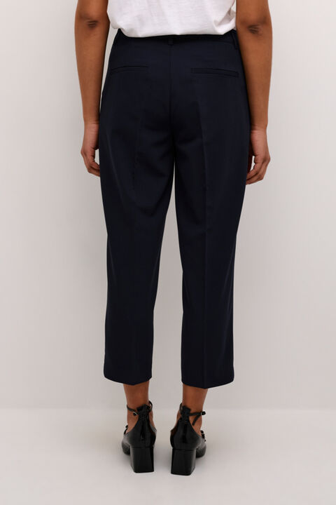 KAsakura HW Cropped Pants