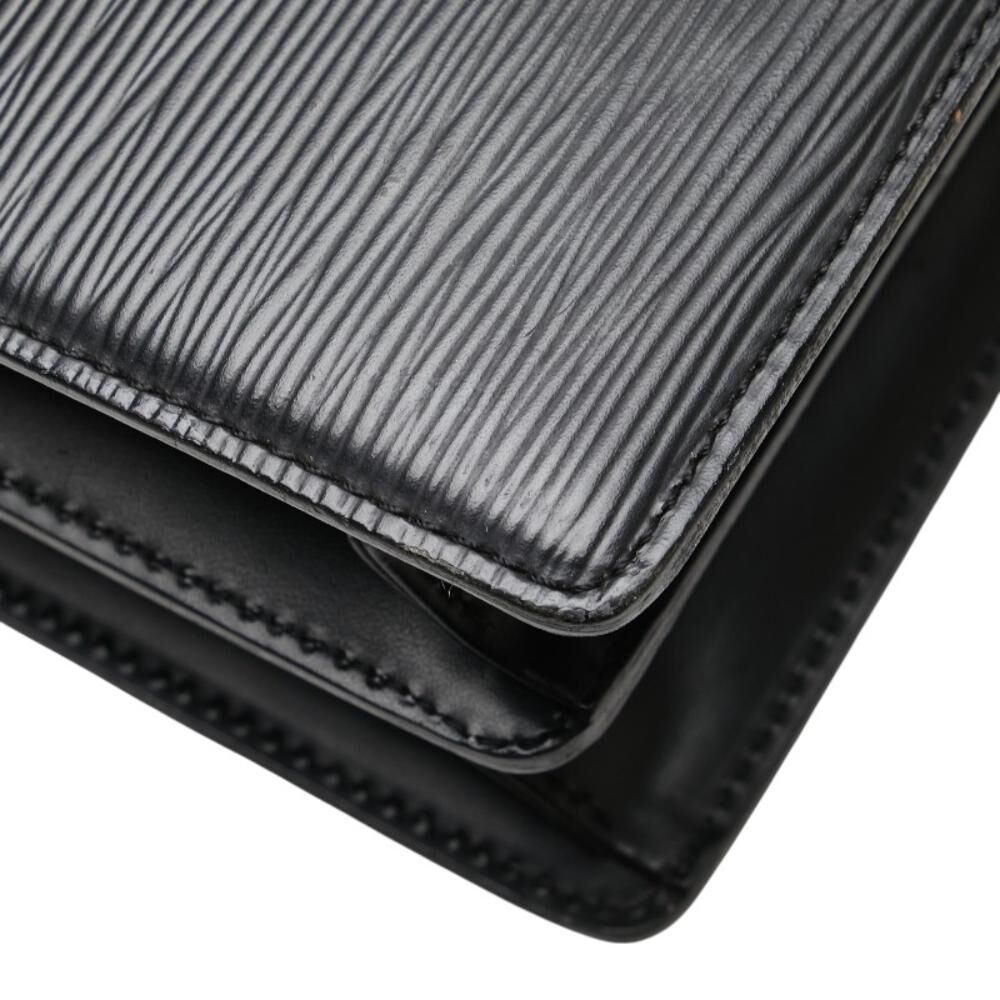 Louis Vuitton Capucines