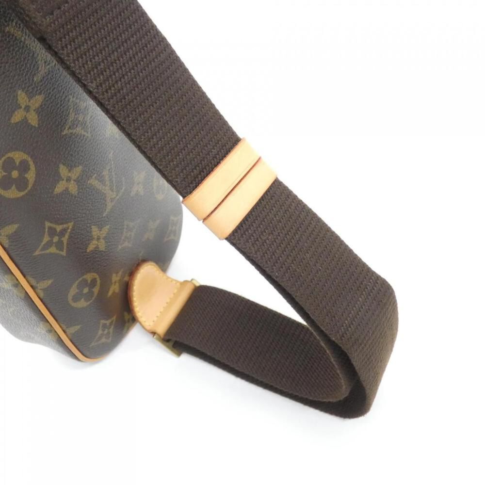 Louis Vuitton Shoulder Bags