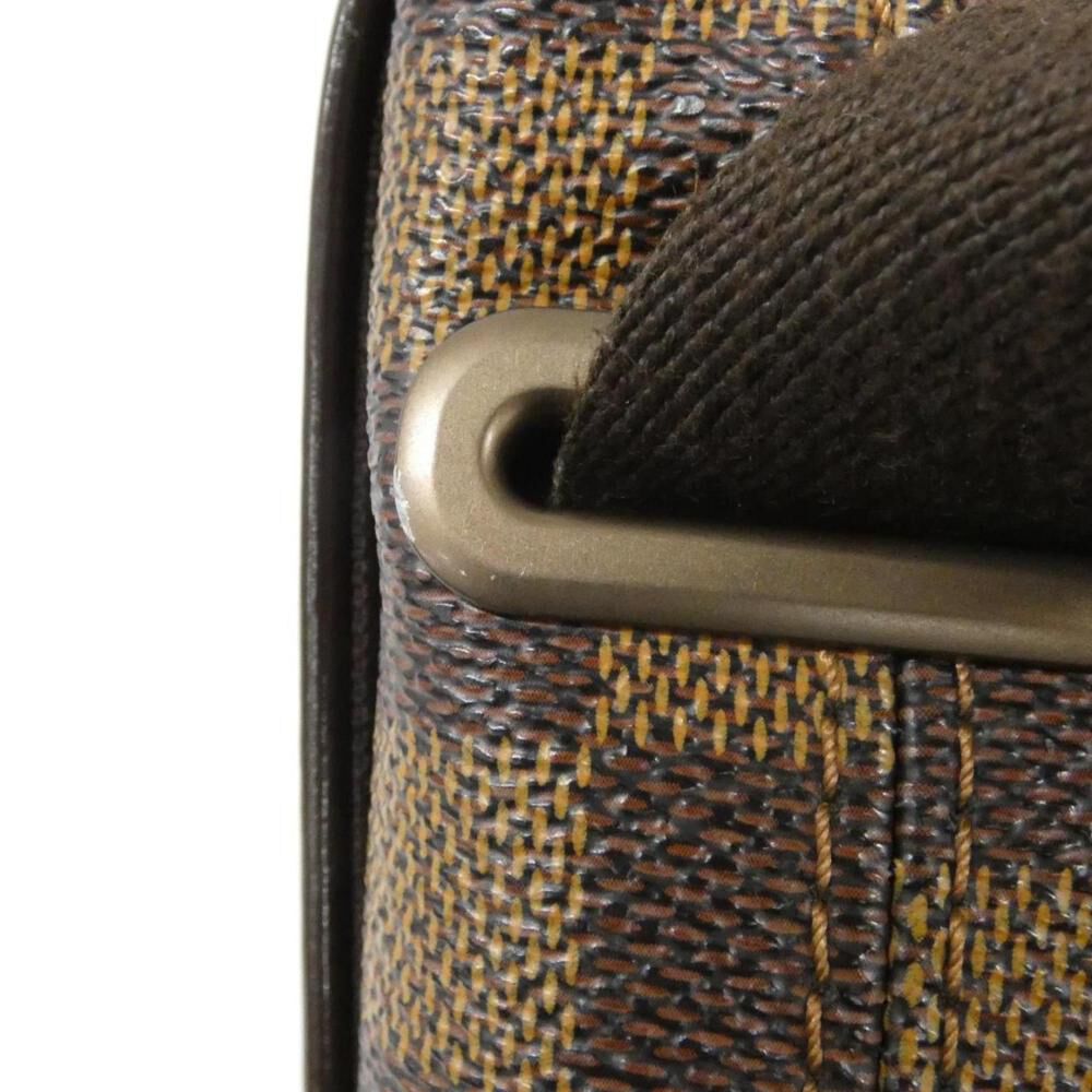 Louis Vuitton Messenger