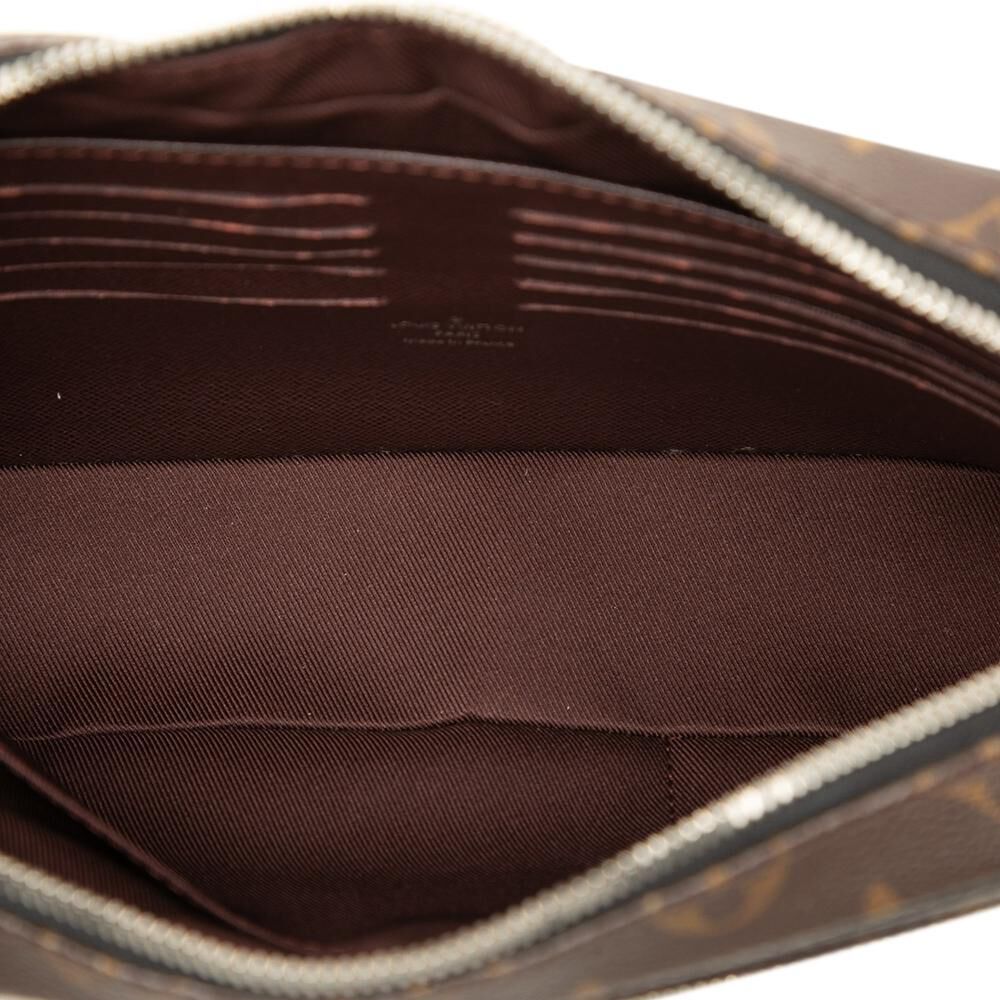 Louis Vuitton Clutch