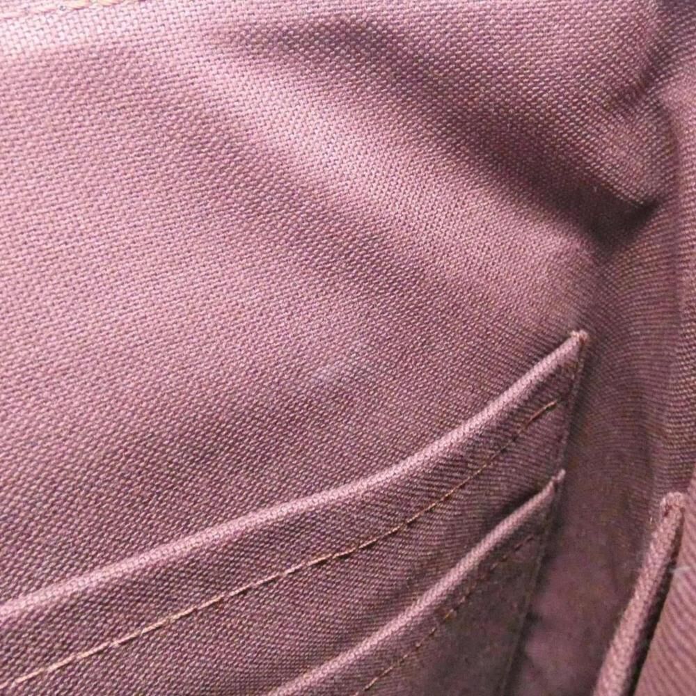 Louis Vuitton District