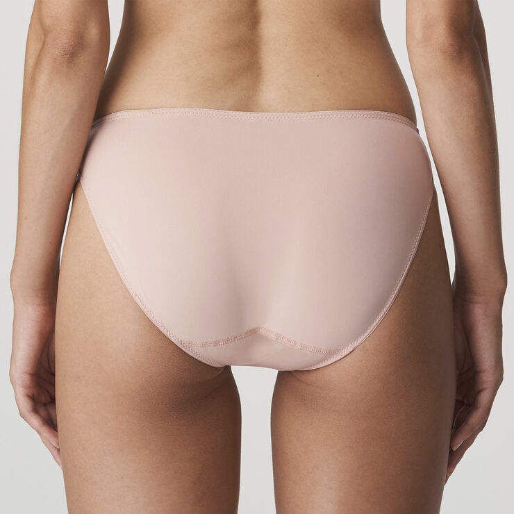 East End rio briefs