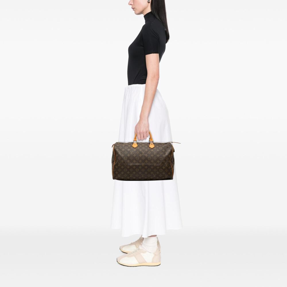 Louis Vuitton Speedy