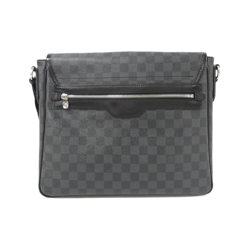 Louis Vuitton Messenger