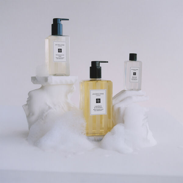 English Pear & Freesia Body & Hand Wash