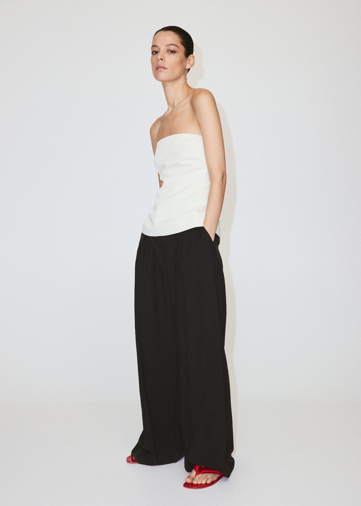 Linen strapless top