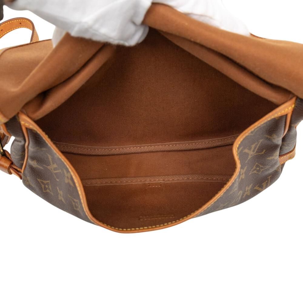 Louis Vuitton Saumur