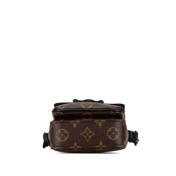 Louis Vuitton Crossbody Bag