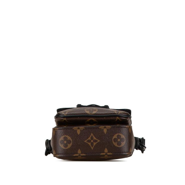 Louis Vuitton Crossbody Bag