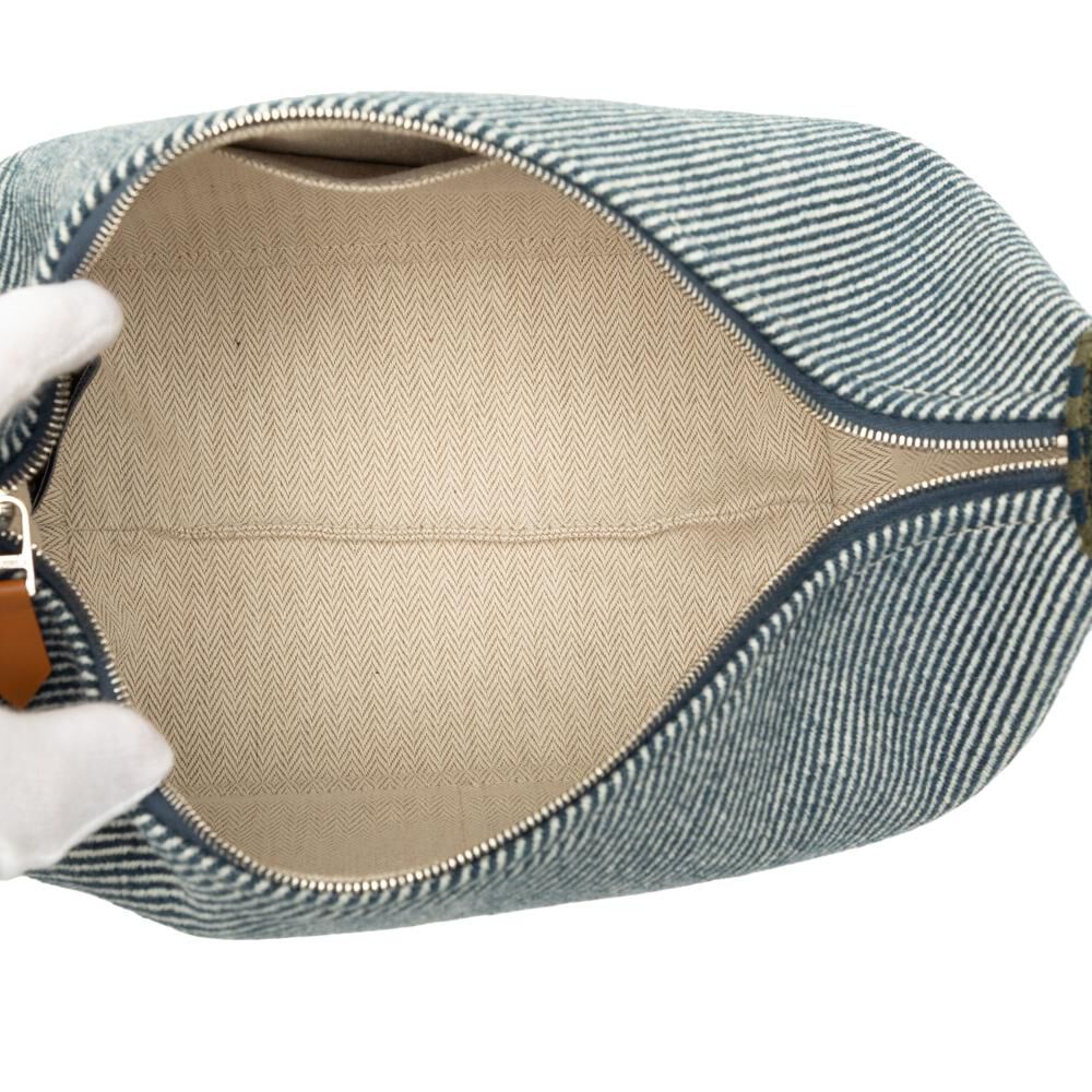 Herm&egrave;s Pouch