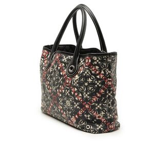 Chanel Tote