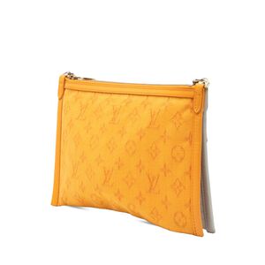 Louis Vuitton Messenger