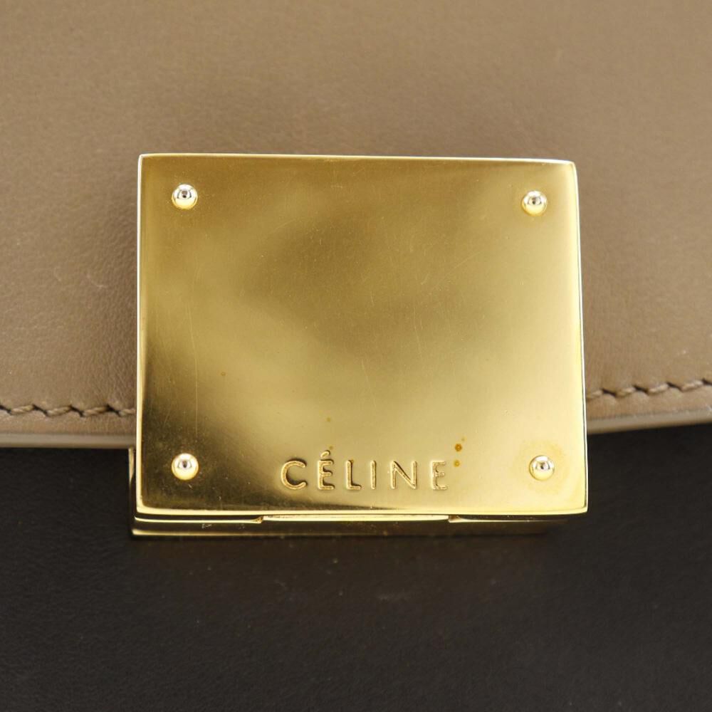 C&eacute;line Trapeze