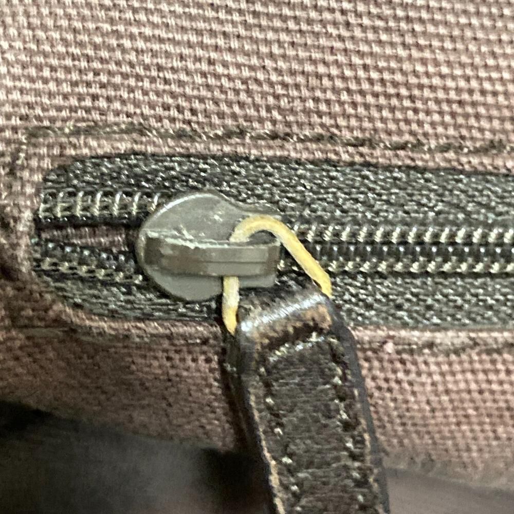 Yves Saint Laurent Tote