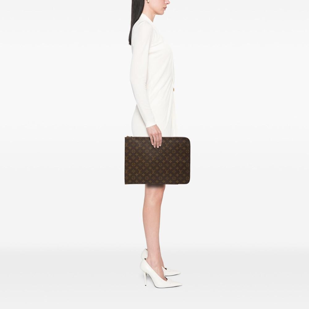 Louis Vuitton Poche Documents
