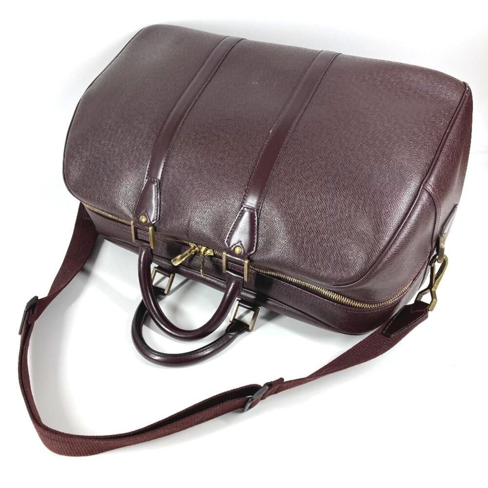 Louis Vuitton Taiga Kendall