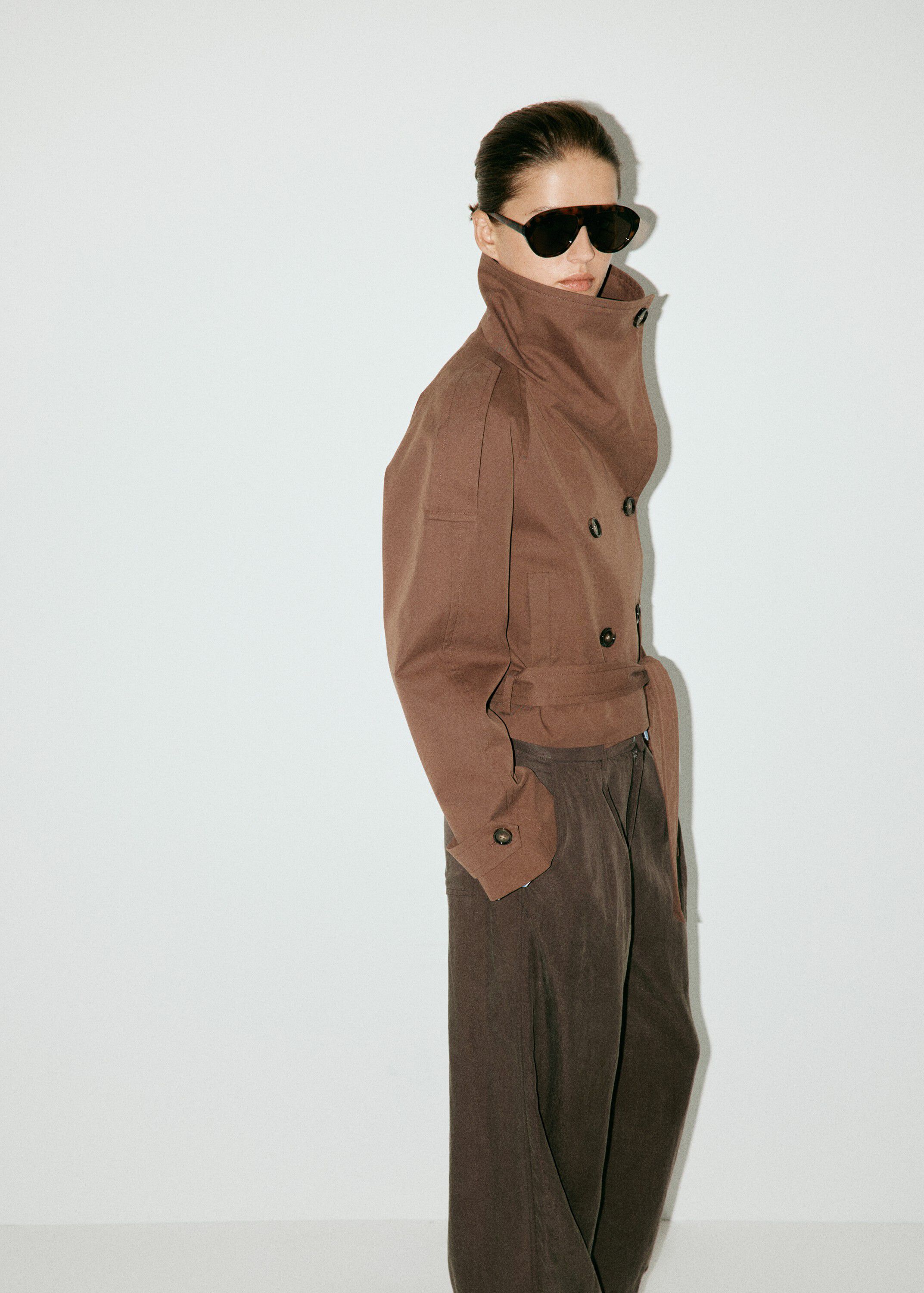 Double-breasted cropped trench coat