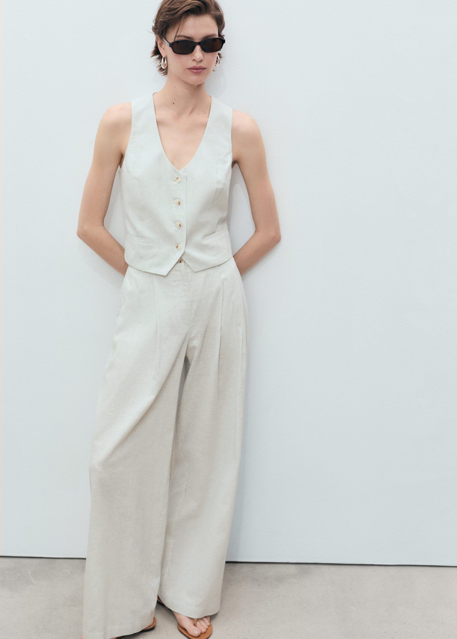 Straight-fit linen-blend suit trous