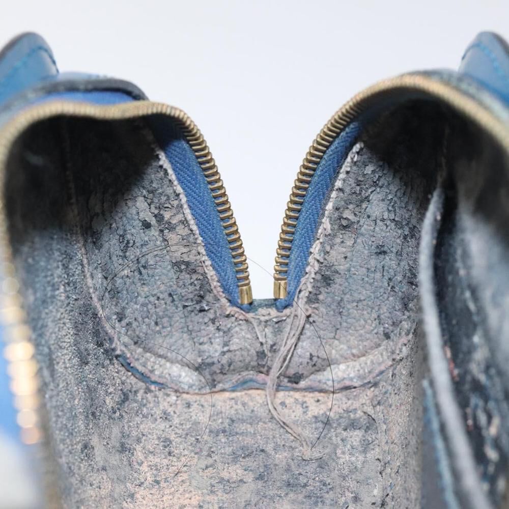 Louis Vuitton Dauphine