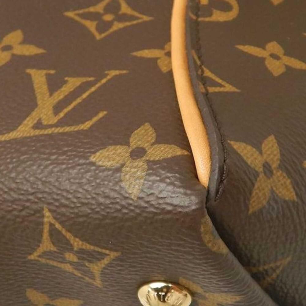 Louis Vuitton Tote