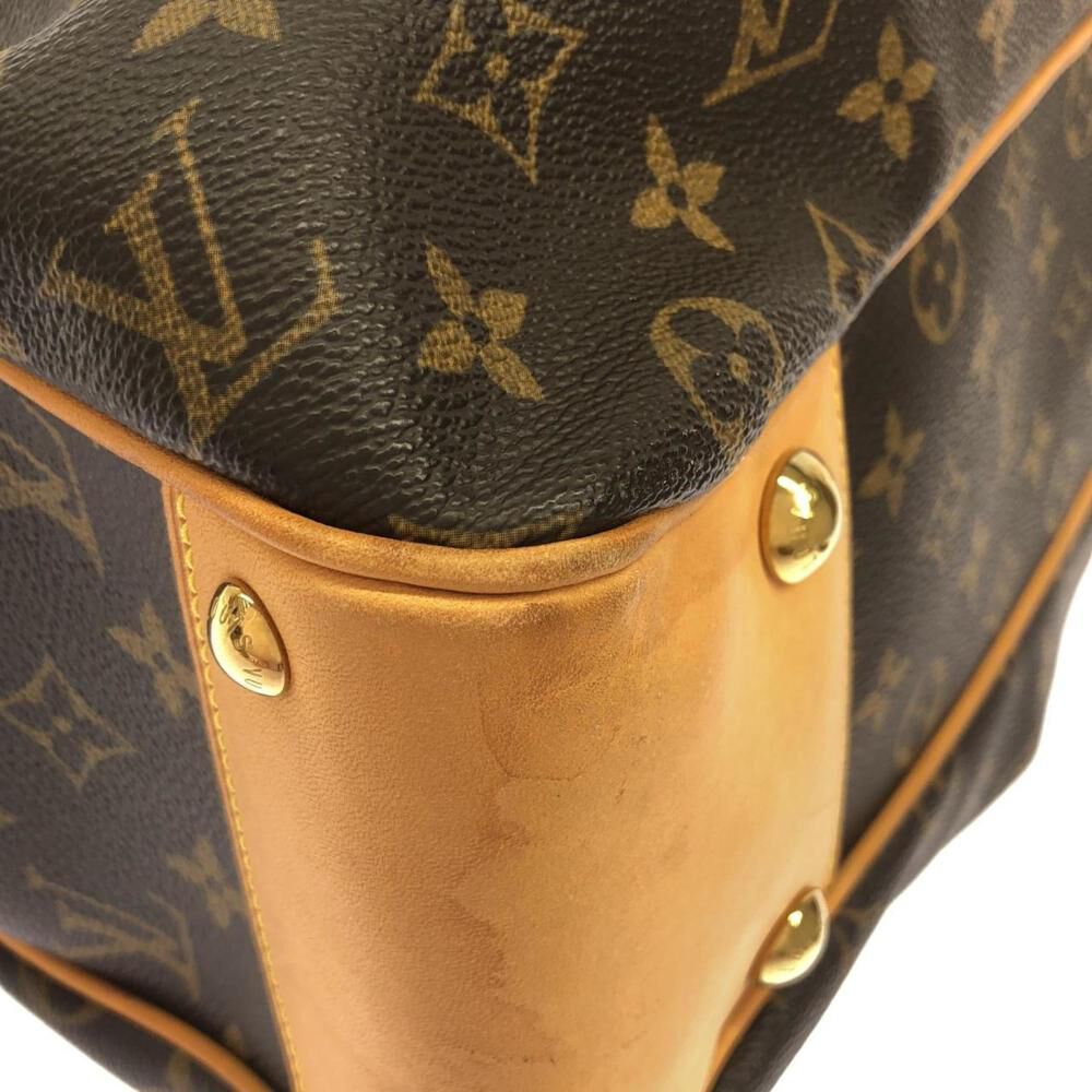 Louis Vuitton Shoulder Bags