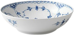 Blue Fluted Half Lace skål 80 cl/ 21,5 cm