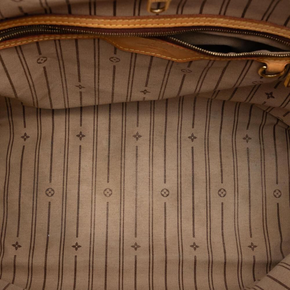 Louis Vuitton Delightful