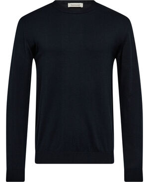 KNITWEAR