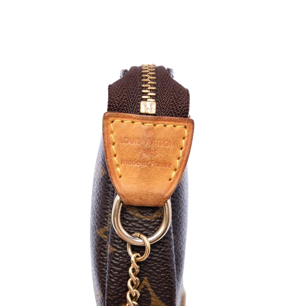 Louis Vuitton Pochette Accessoires