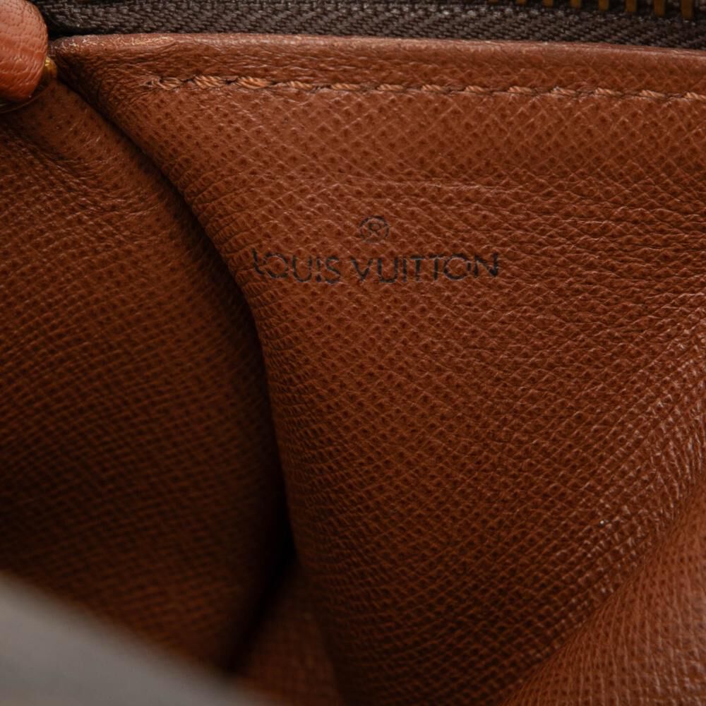 Louis Vuitton Papillon