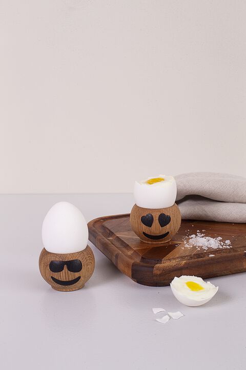 Heart Eyes, æggebæger